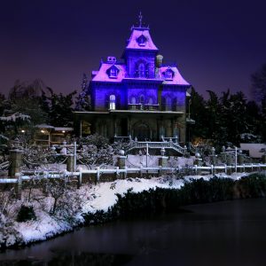 Phantom Manor music : a haunting tune